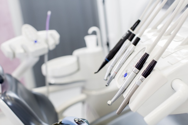 Список оборудования для кабинета  ортодонтической стоматологии стоматологической поликлиники